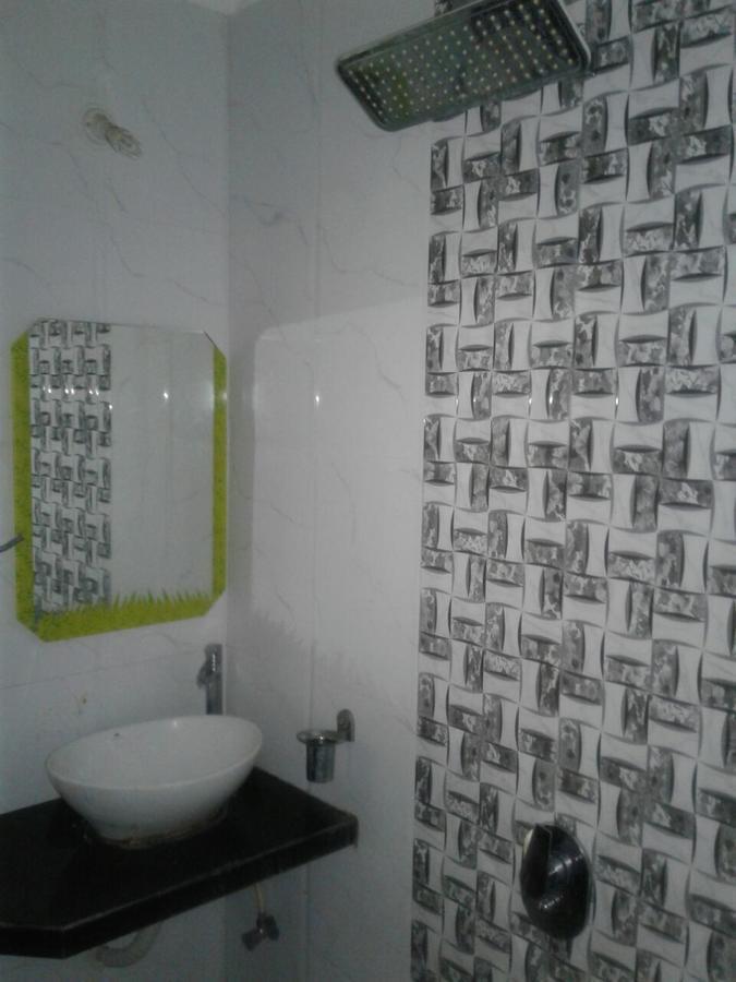 Nilaya Beach Resort Alībāg Extérieur photo